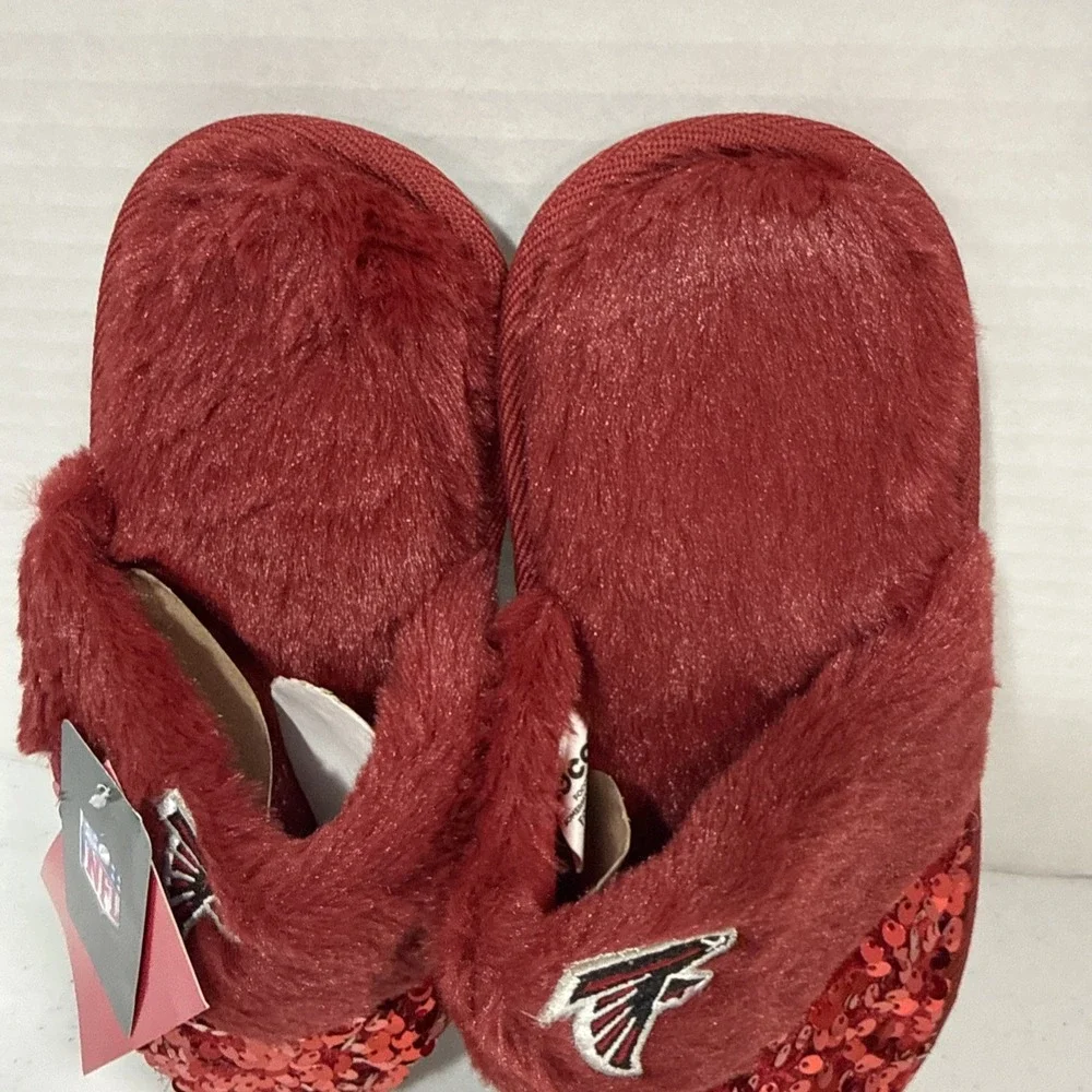 FOCO Atlanta Falcons  Red Sequin Bedroom Shoes Slippers NFL S woman's NWT